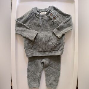 Pale Blue/gray organic outfit